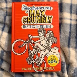 selling my old books!! 📚